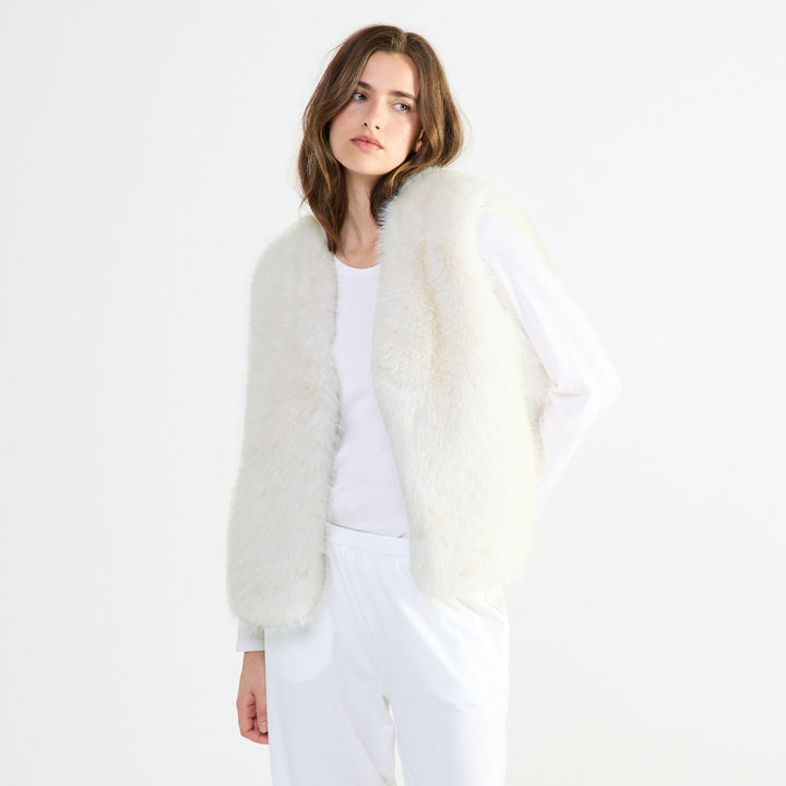 2521290 Laurence Tavernier Colette Vest