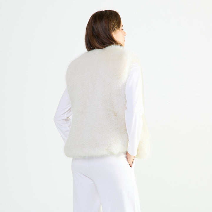 2521290 Laurence Tavernier Colette Vest