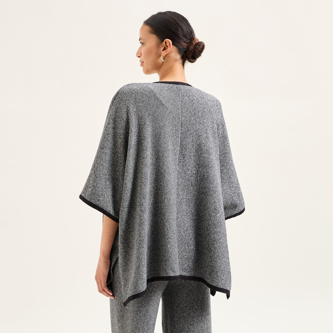 Laurence Tavernier Anna Poncho