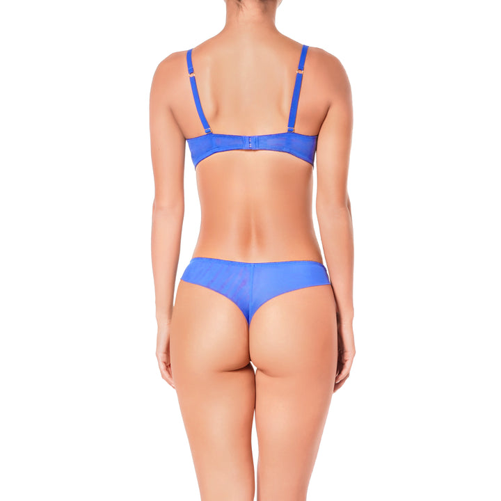 Huit Parisienne seamless Tanga