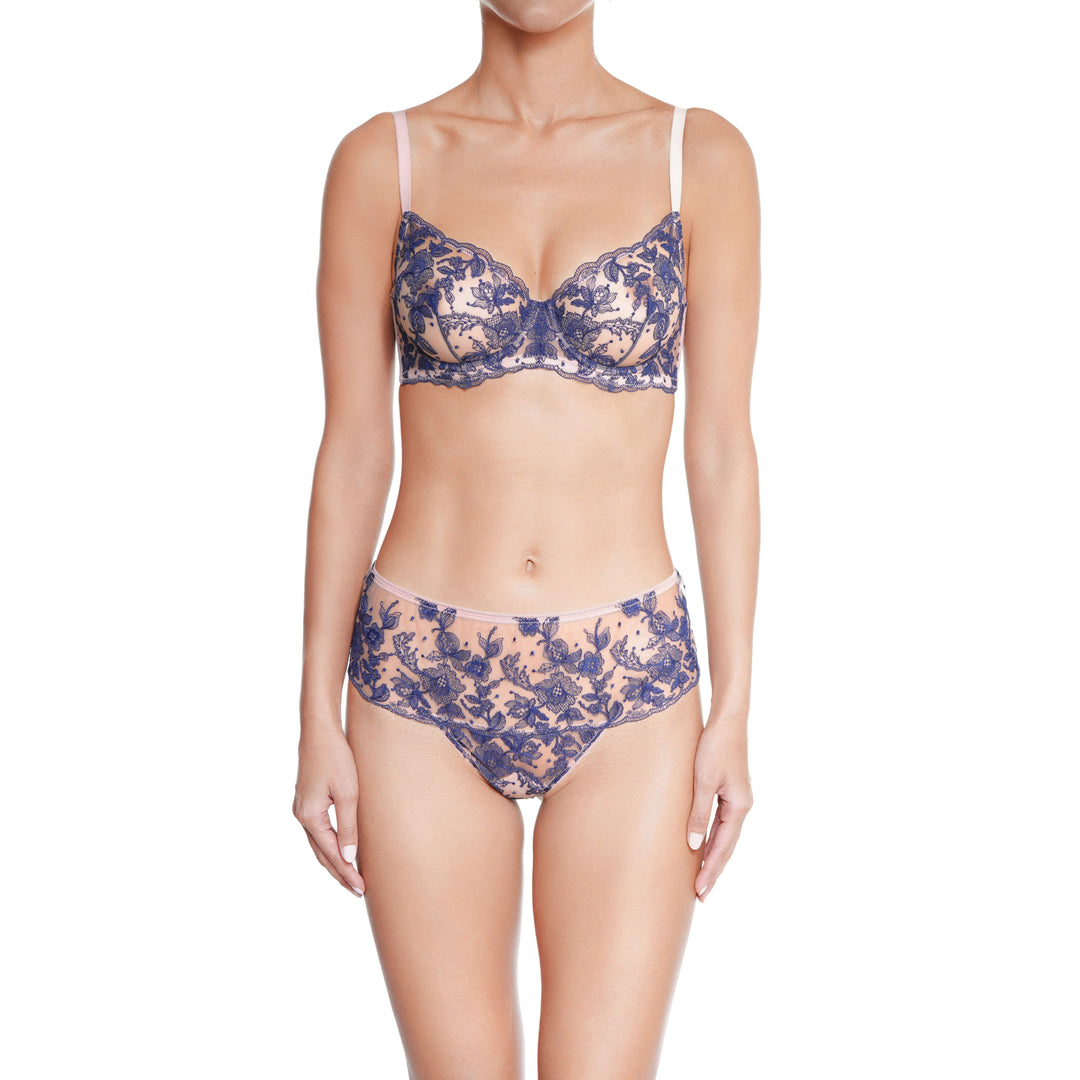 ZOE-J18 Huit Zoe Tanga