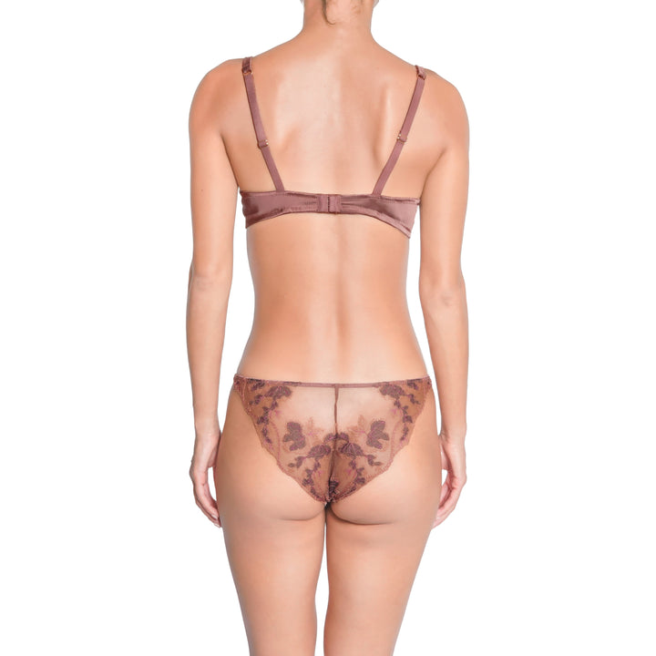 Huit Prestige Poeme Brief
