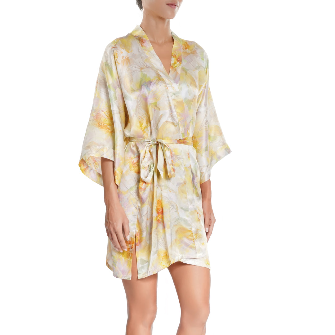 Samantha Chang Short Silk Kimono
